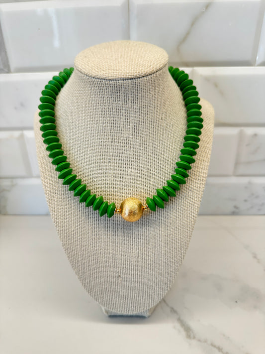 The Emerald Alure Necklace