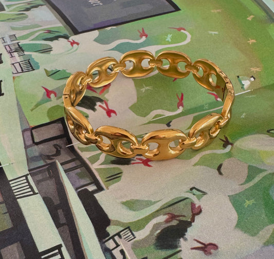 Simple Gold link bangle