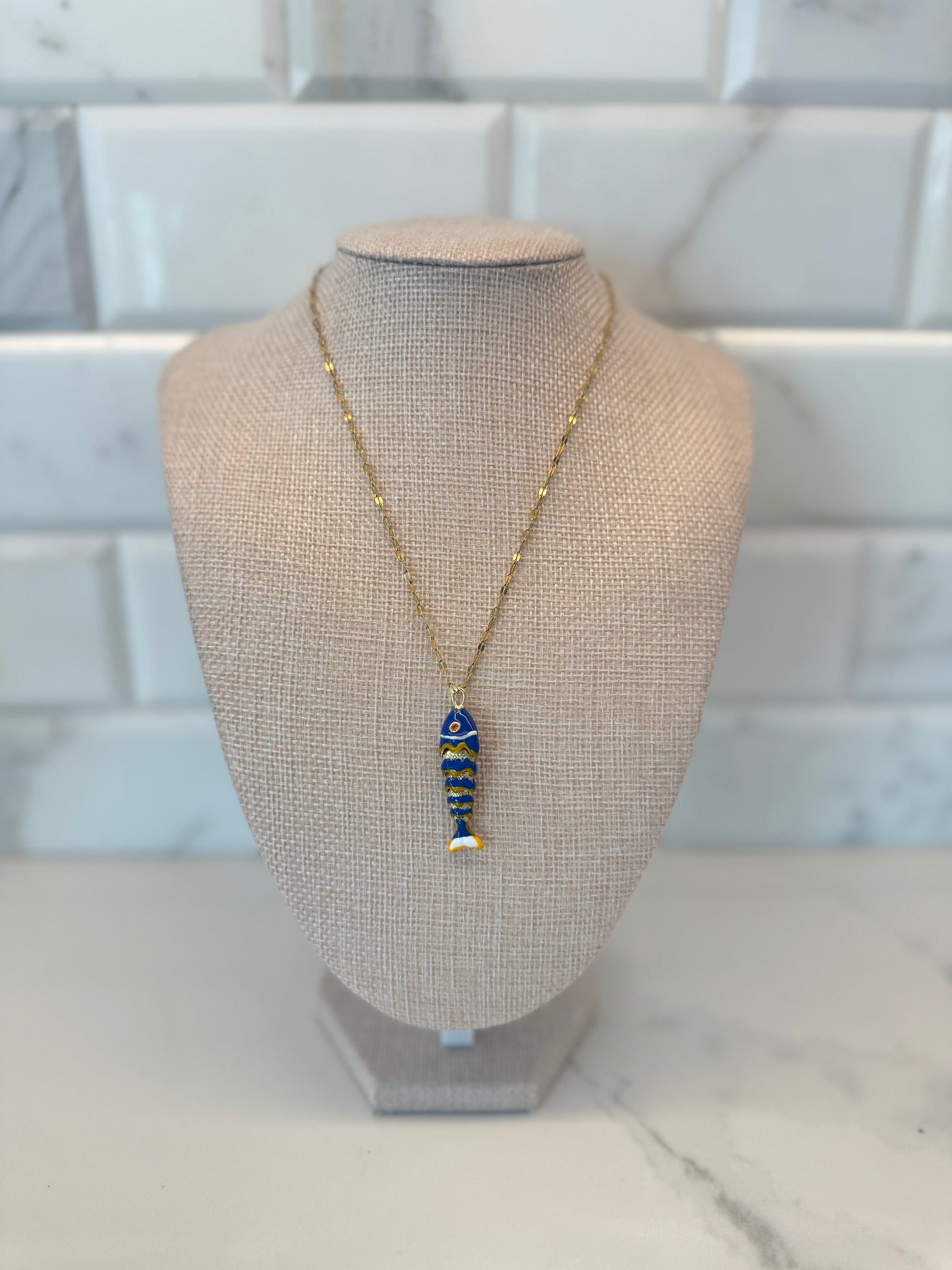 The Scale Fin Necklace