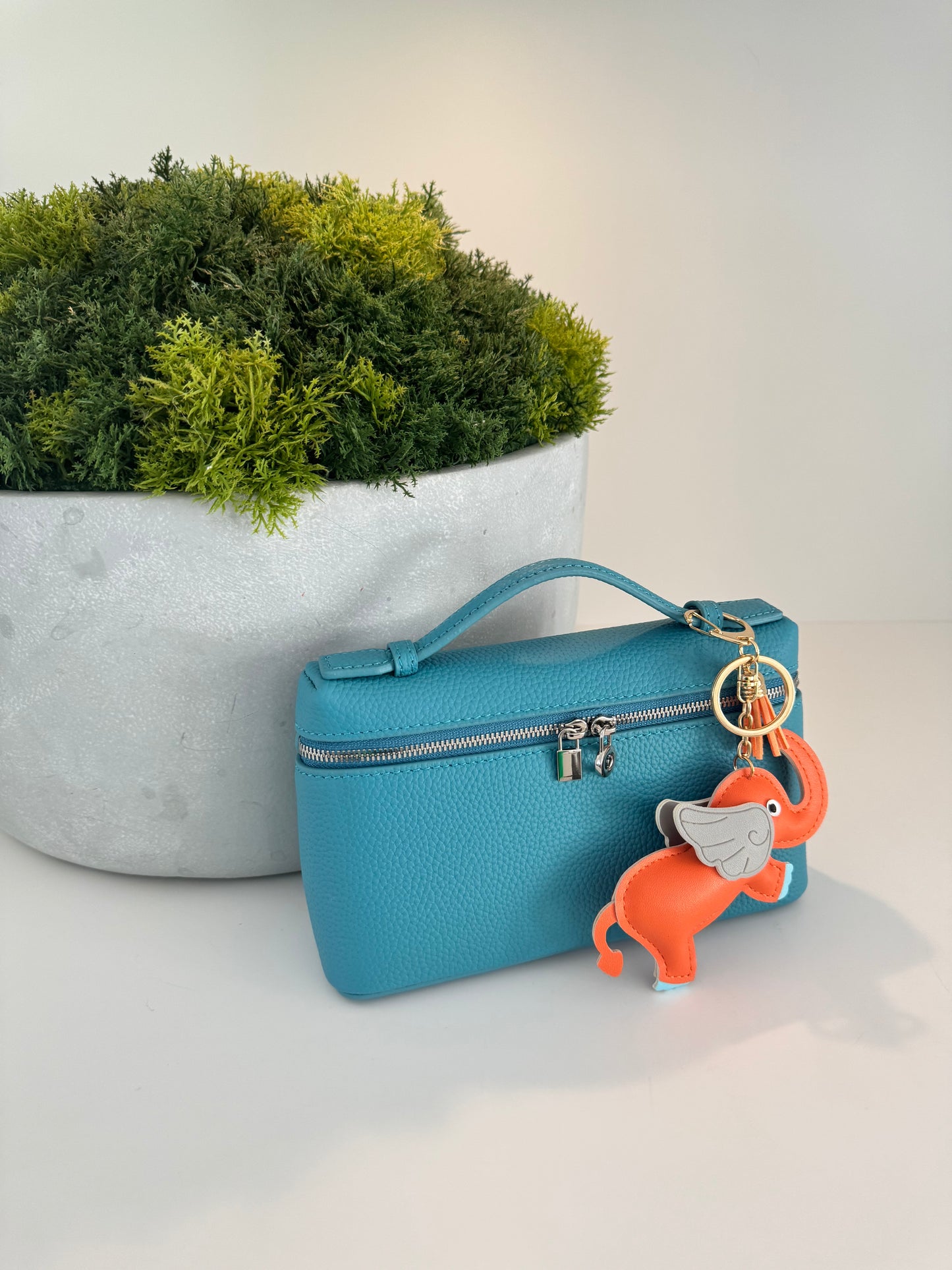 The Onyx Classic Bag