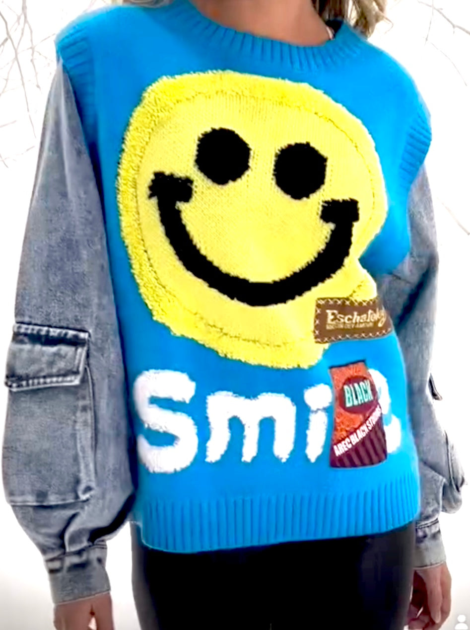 Smile Cargo Sweater