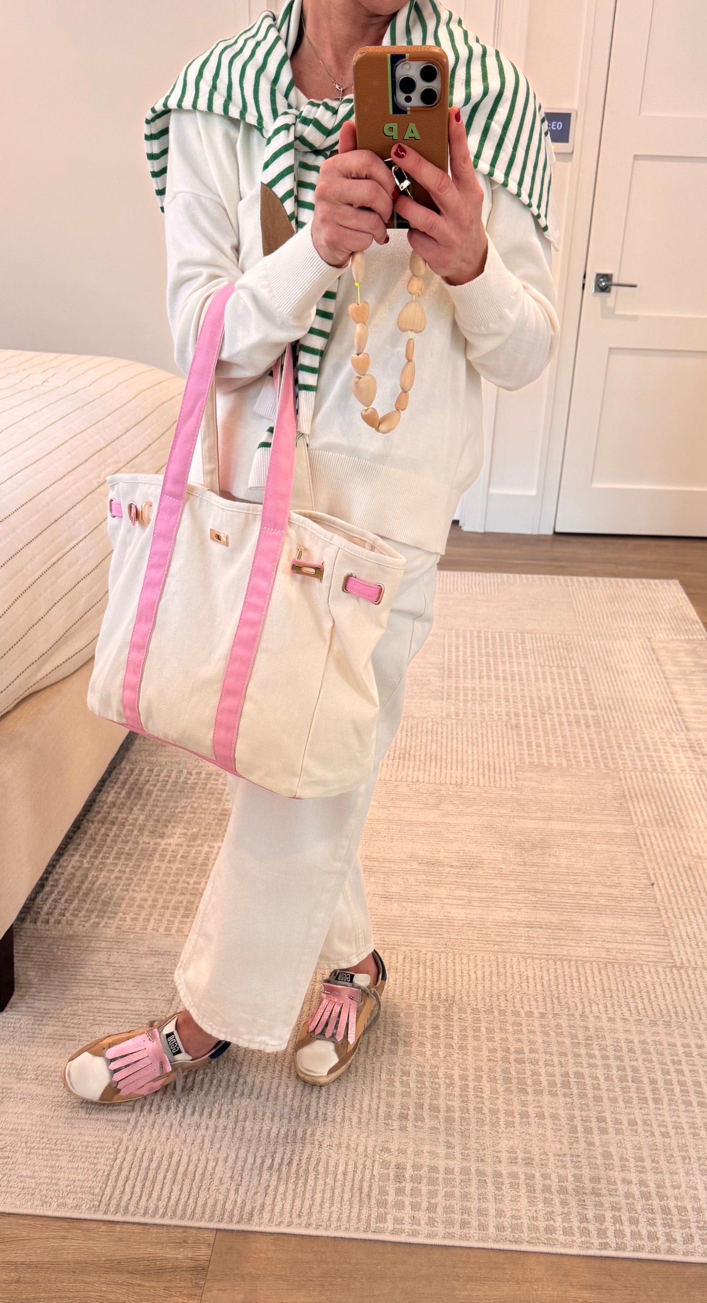 The Pink Urban Boatkin