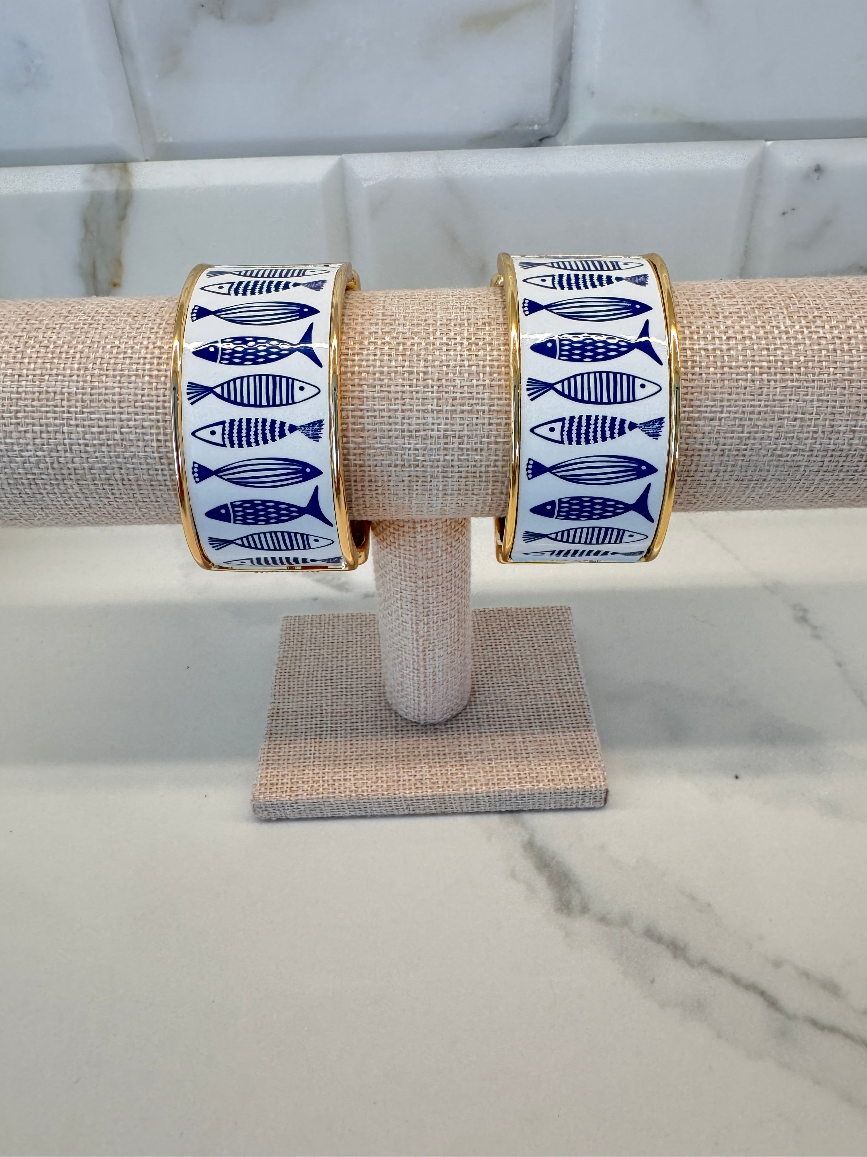 Large Fish Bangle – Alessandras Collection