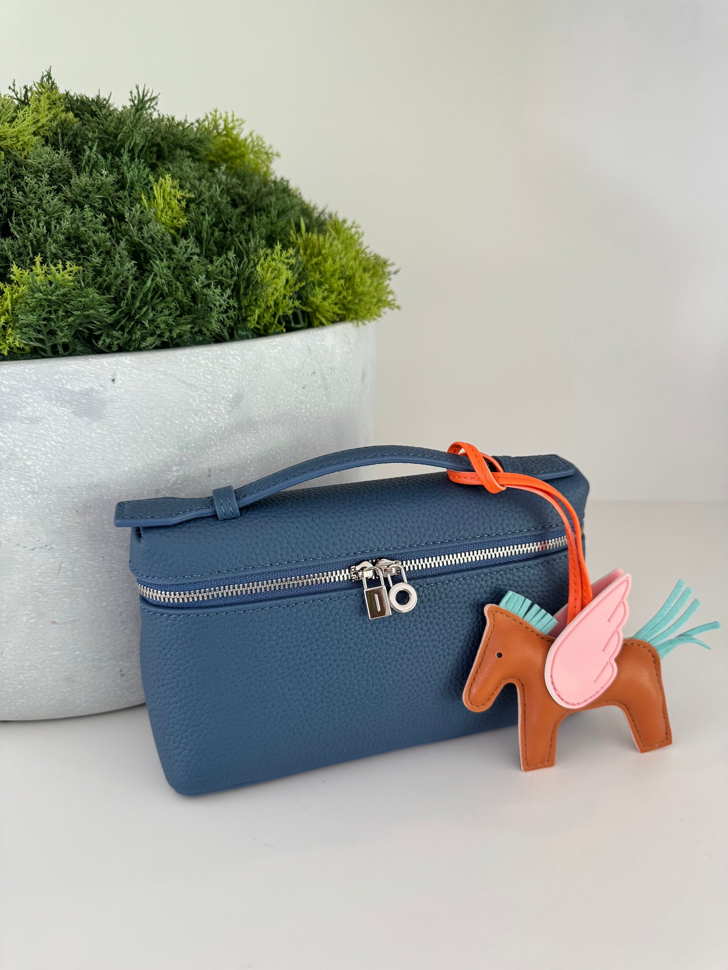 The Onyx Classic Bag