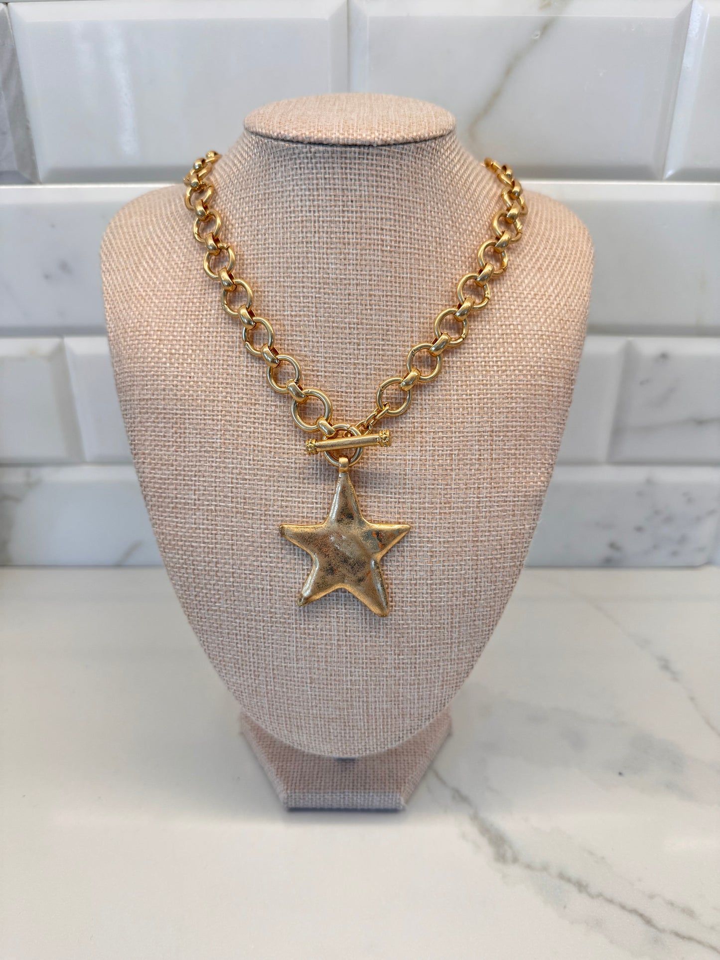 The Large Star Necklace
